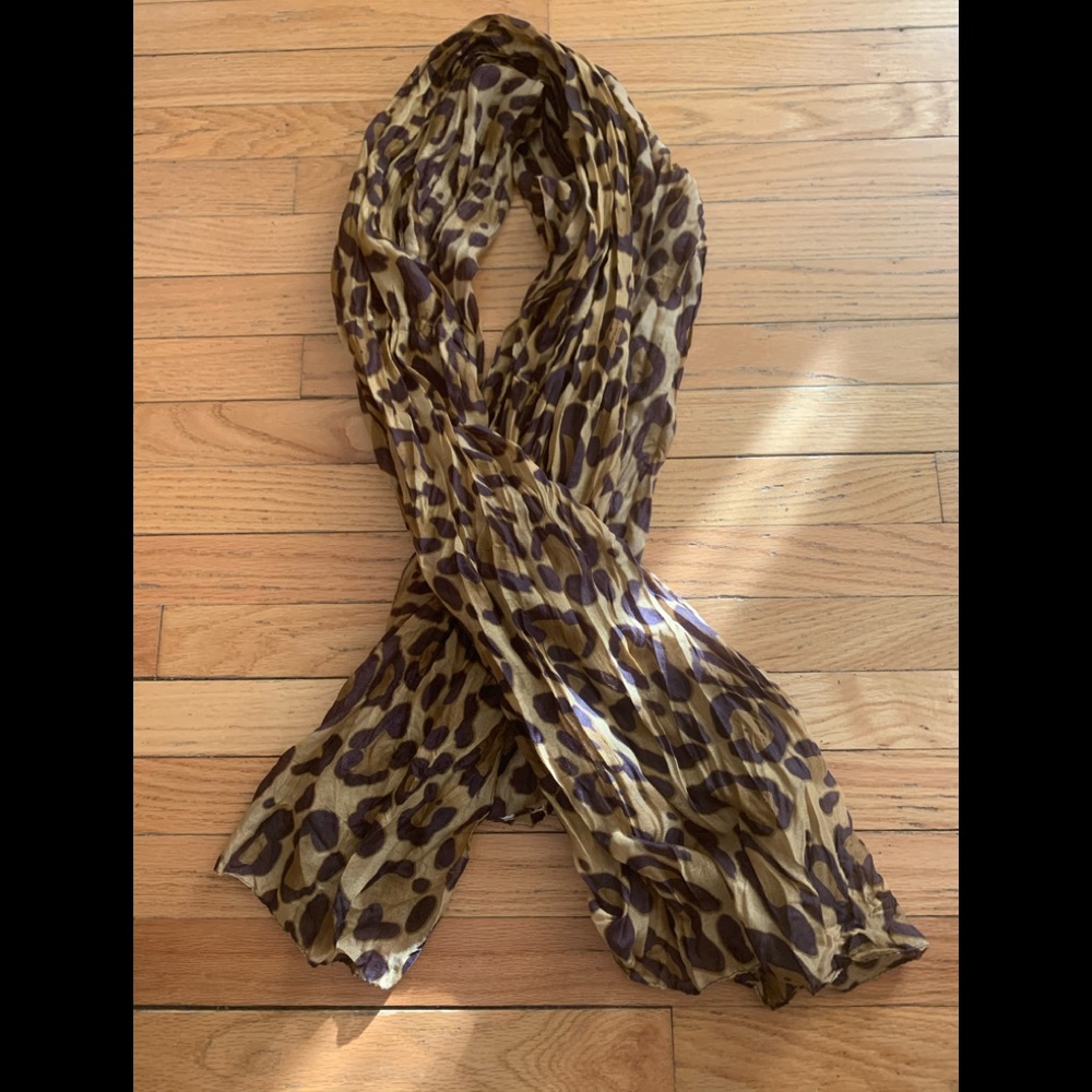 Windsor Leopard Scarf NWT